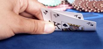 Fire ens i Poker