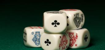Giv dit pokerspil et twist med Poker Dice